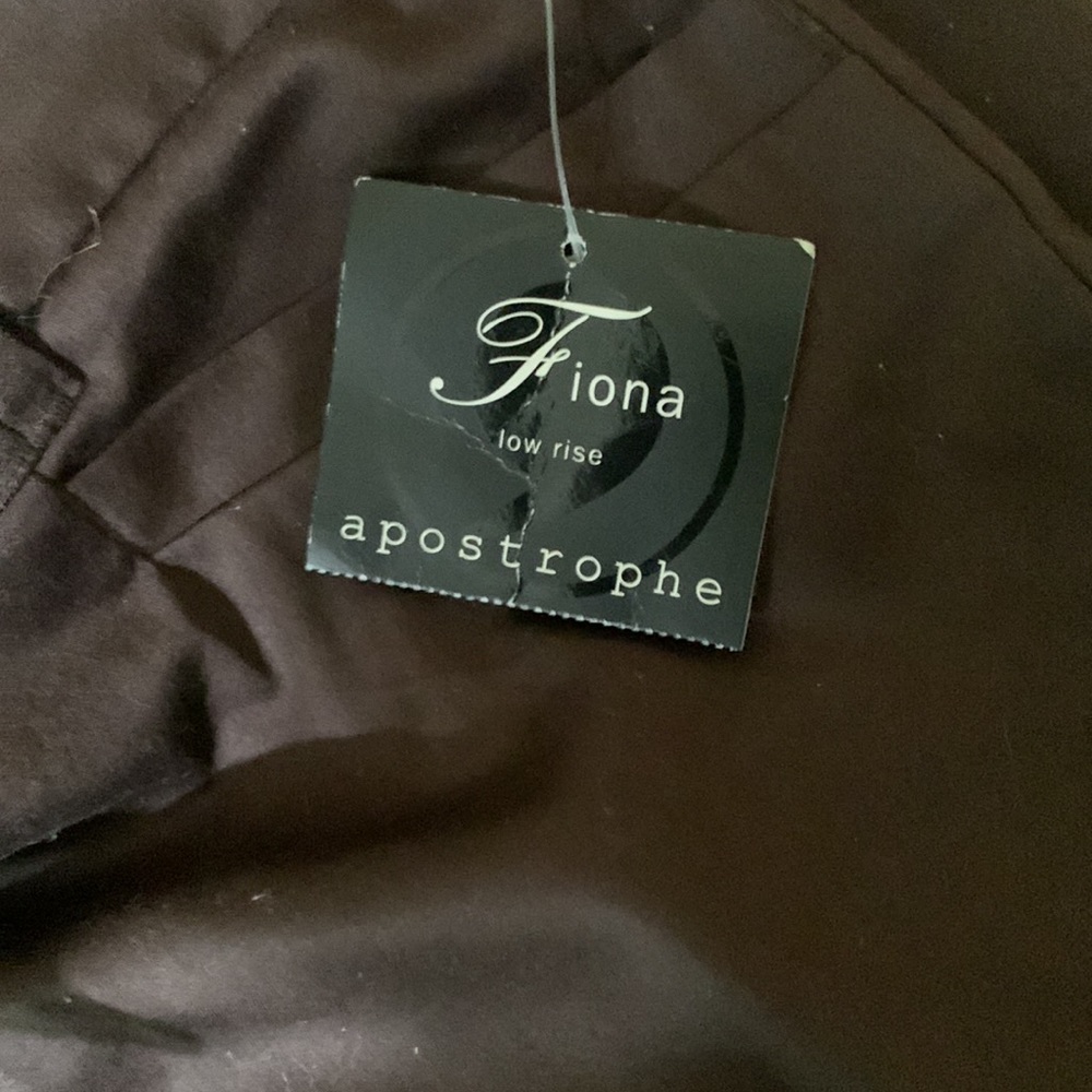 Women's NWT Apostrophe Fiona Brown Low Rise Stretch Capri Pants Size: 12 - Picture 6 of 6